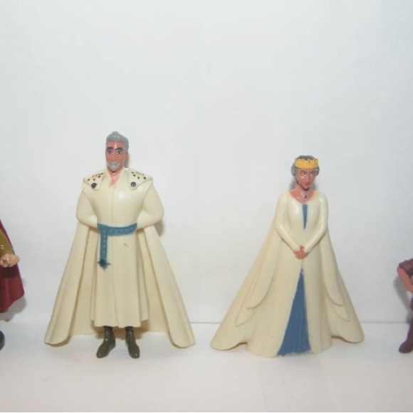 Wish Movie Deluxe Figure Set of 12 Toy Kit with 10 Figures - Picture 5 of 7